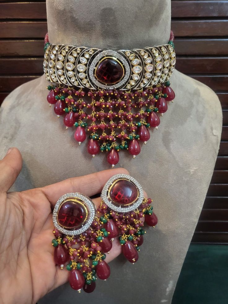 Mythos Neckwear Necklace Set