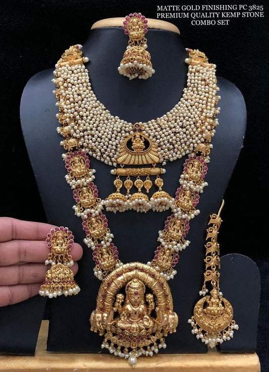 VajraVeda Necklace Set