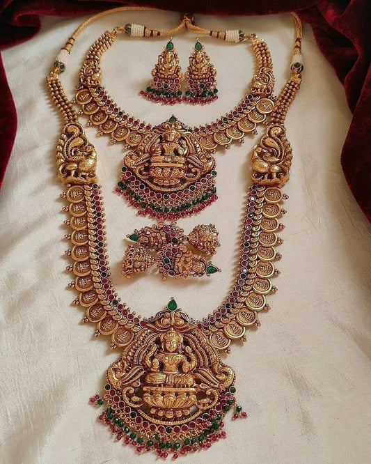 VairamVastra Necklace Set